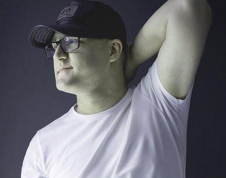 عکس محمد طاهر خواننده