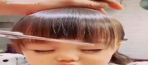 عکس نوشته دختری که موهاشو کوتاه کرده