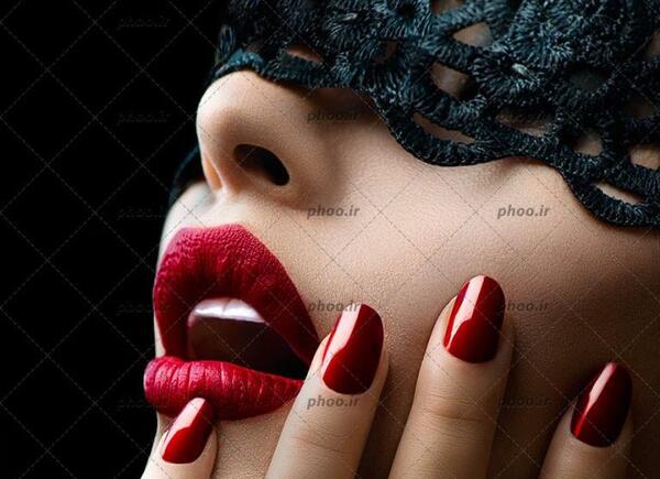 عکس قرمز توری