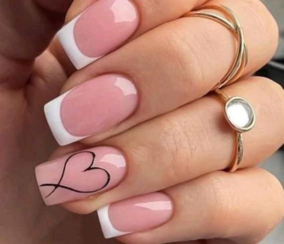 عکس کاشت ناخن شیک و ساده