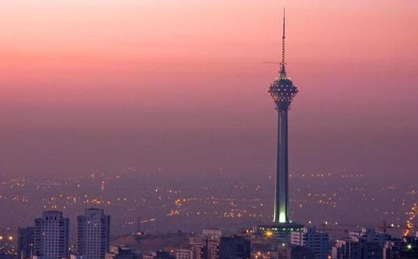 عکس غروب برج میلاد