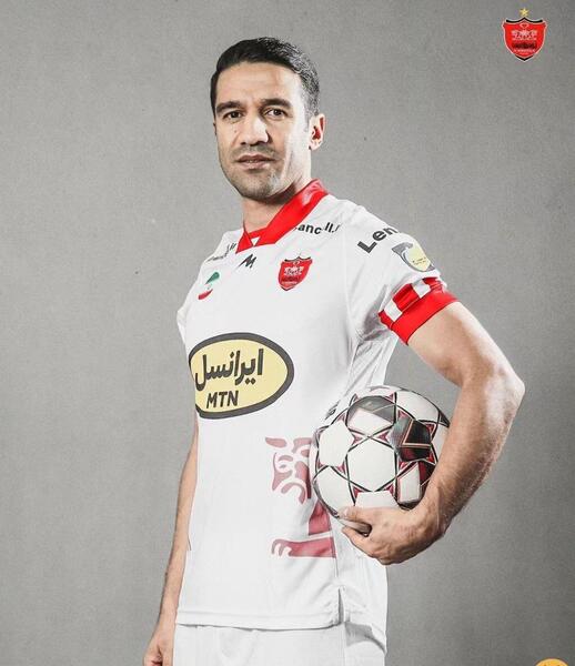 عکس پیراهن پرسپولیس