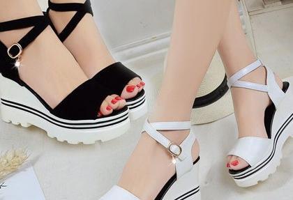 عکس کفش پاشنه بلند عید
