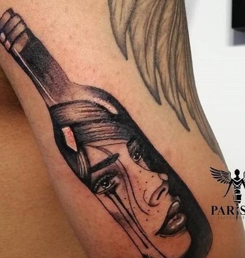 عکس تاتو رخ روی دست