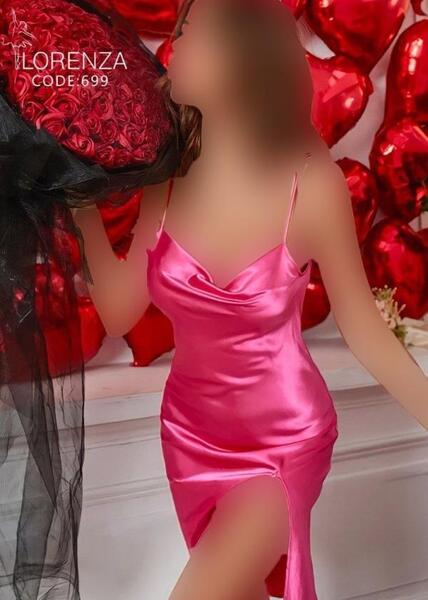 عکس مدل لباس مجلسی کوتاه رنگ صورتی