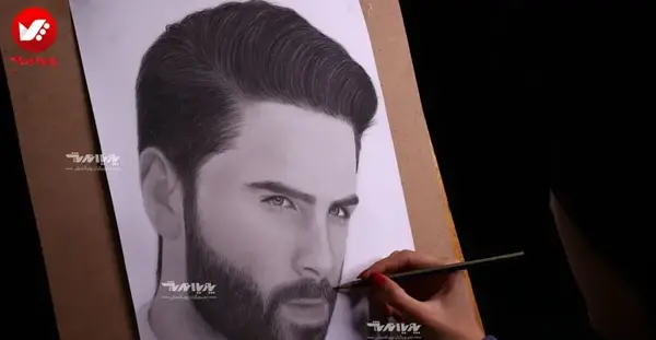 عکس نقاشی با زغال و سیاه قلم
