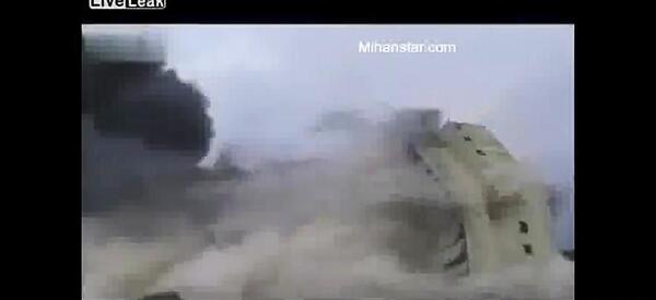 عکس ساختمان غول پیکر