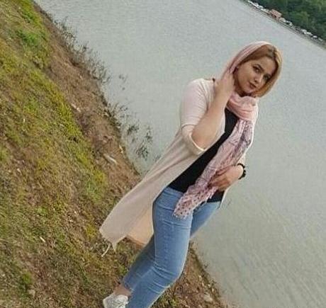 عکس فیک ایستاده