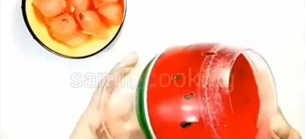 عکس ژست عکاسی برای یلدا