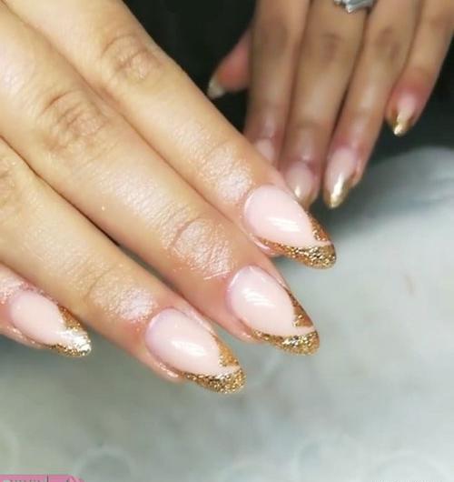 عکس طراحی ناخن عروسکی