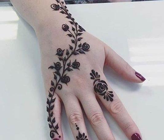 عکس از حنا روی دست