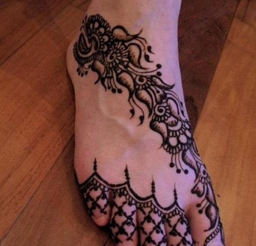 عکس از حنا روی دست