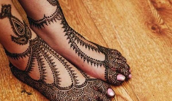 عکس از حنا روی دست