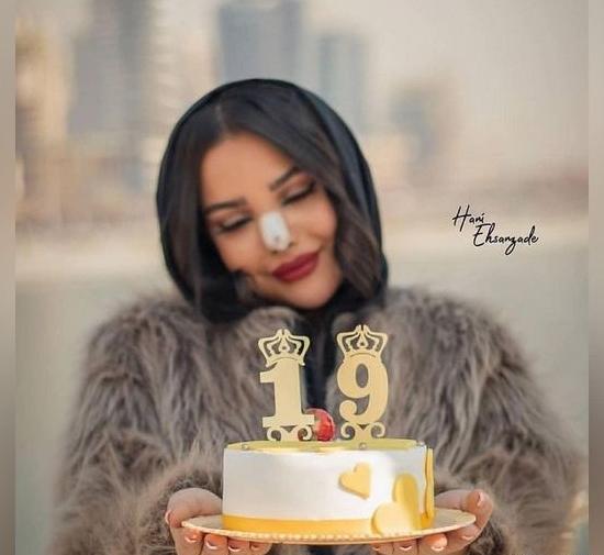 ایده عکس تولد با کاپ کیک