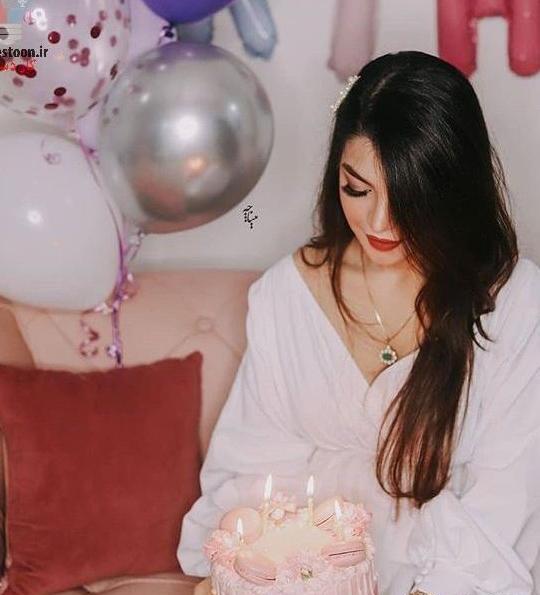 ایده عکس تولد با کاپ کیک