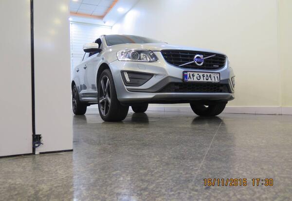 عکس ماشین ولوو v40