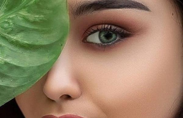 عکس دختر زیبا و چشم رنگی
