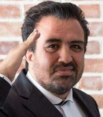 عکس مجری حسینی