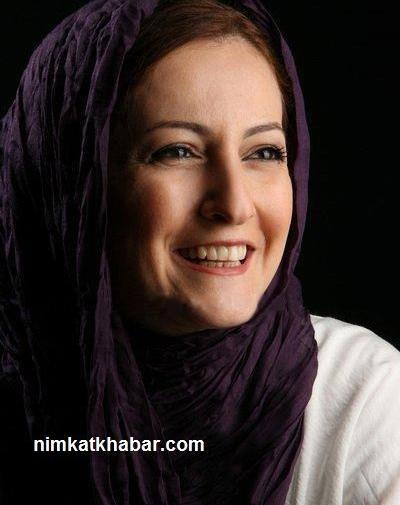 عکس شقایق دهقان در ساختمان پزشکان