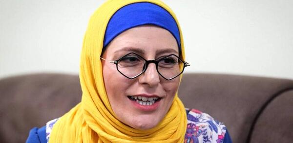عکس با حجاب ملکه الیزابت
