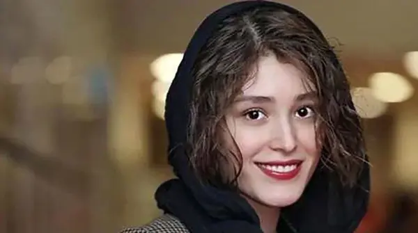 عکس فرشته حسینی در یلدا