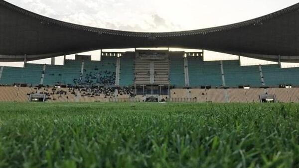 عکس ورزشگاه تختی اهواز