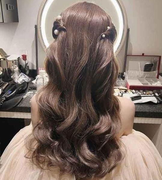 عکس مدل مو صاف باز