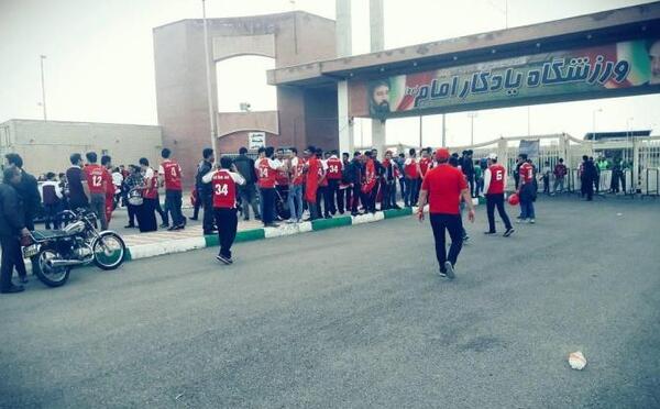 عکس ورزشگاه یادگار امام قم