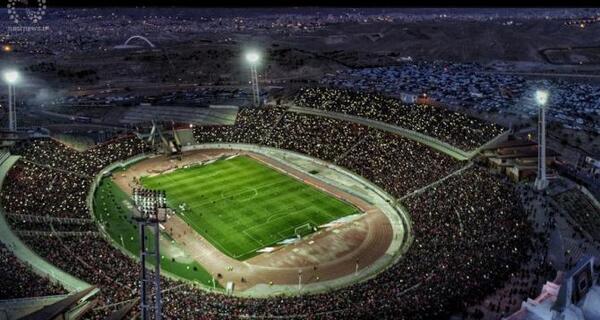 عکس ورزشگاه یادگار امام قم