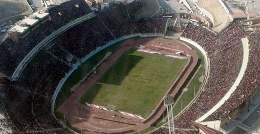 عکس ورزشگاه یادگار امام قم