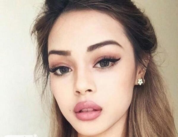عکس نوشته آرایش دخترانه