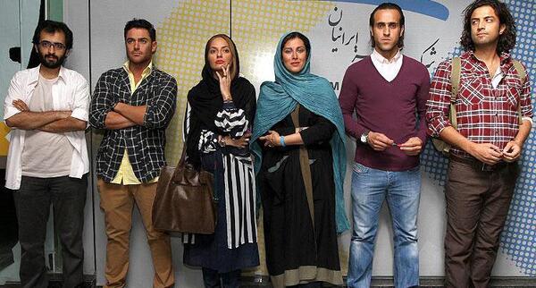 عکس شقایق دهقان و فرزندانش