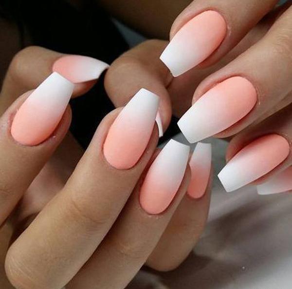 عکس کاشت ناخن هلویی اکلیلی