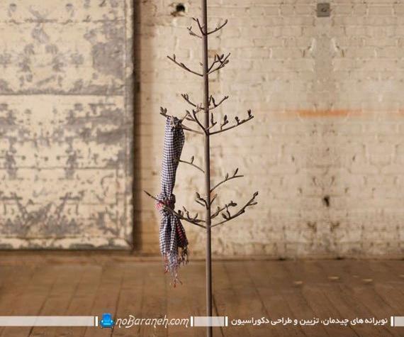 عکس چوب لباسی ایستاده