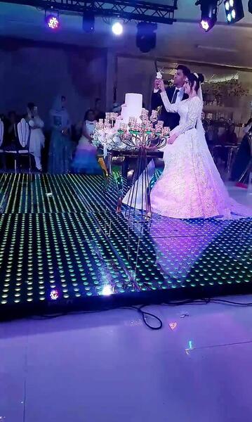 عکس پروفایل عروسی داداشم نزدیکه