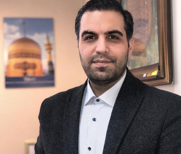 عکس مدیر عامل شرکت کروز
