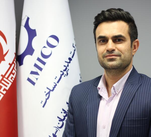 عکس مدیر عامل شرکت کروز
