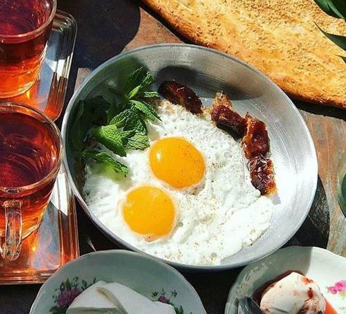 عکس دریا صبحانه