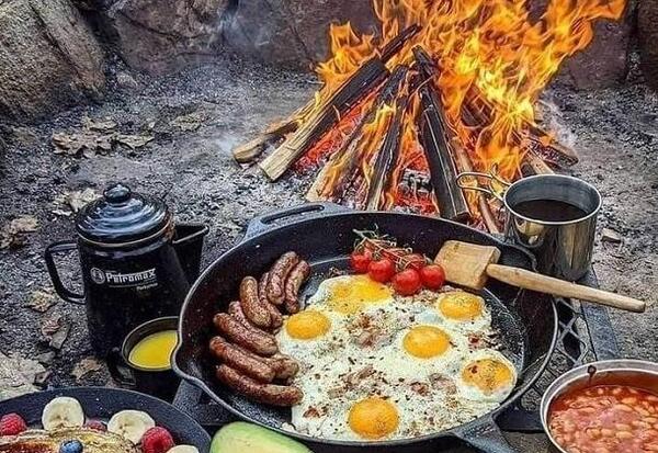 عکس دریا صبحانه