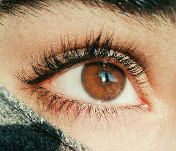 عکس چشم قهوه ای روشن برای پروفایل