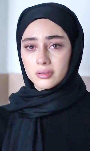 عکس لیلا اوتادی در فیلم ماه پیشونی