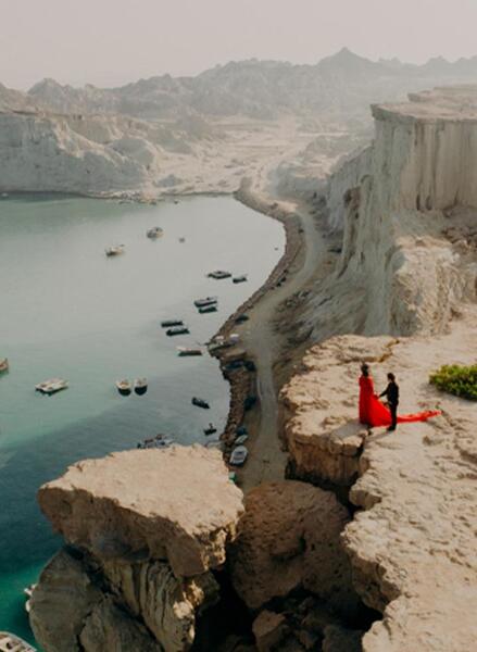 ژست عکس قشم