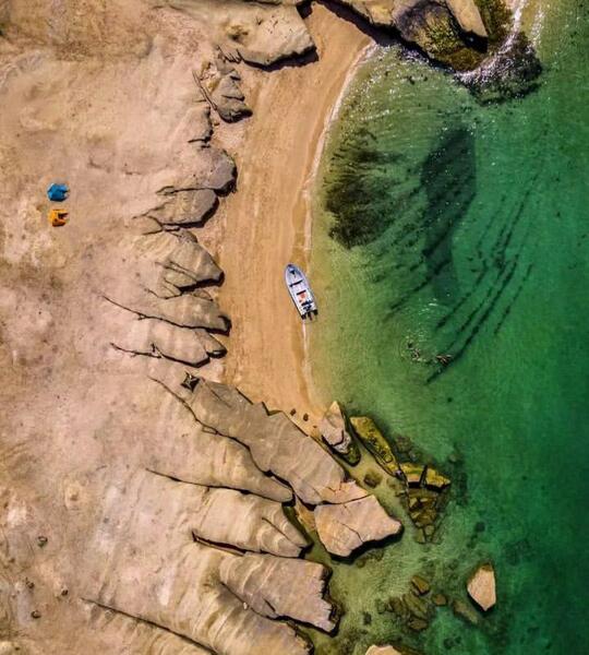 ژست عکس قشم