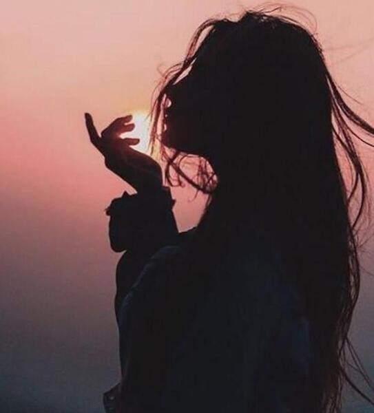 عکس پروف دخترونه غمگین اینستا