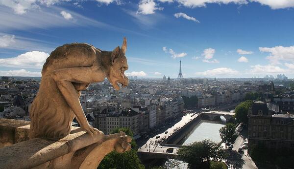 عکس نزدیک پاریس