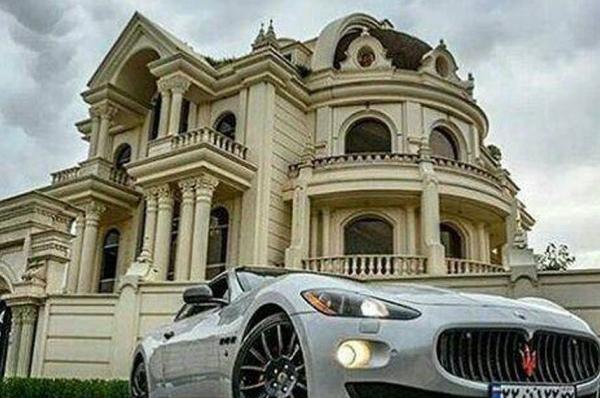 عکس ویلای علی کریمی در شمال