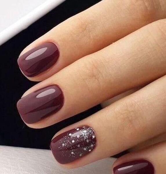 عکس مدل ناخن جدید زرشکی