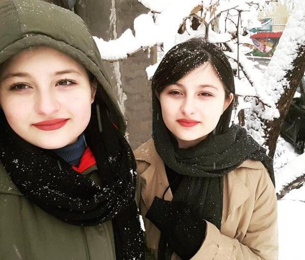 عکس دوست پسر نیکا و سارا