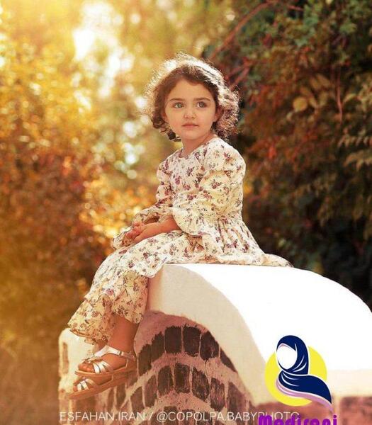 عکس پدر و مادر آناهیتا هاشم زاده