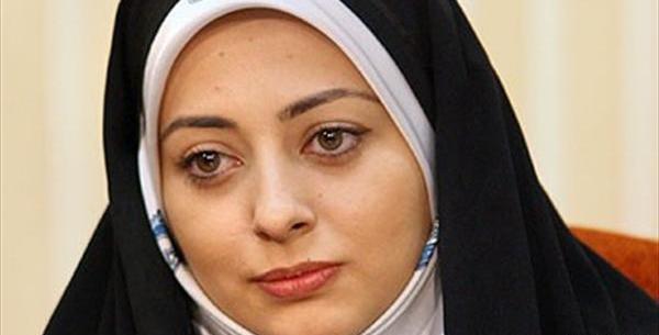 عکس با حجاب نفیسه روشن